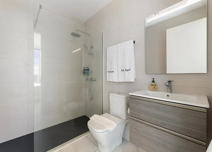 Lanzarote Beyond * Tias