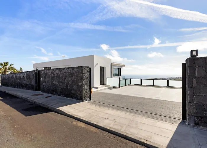 Lanzarote Beyond Tías